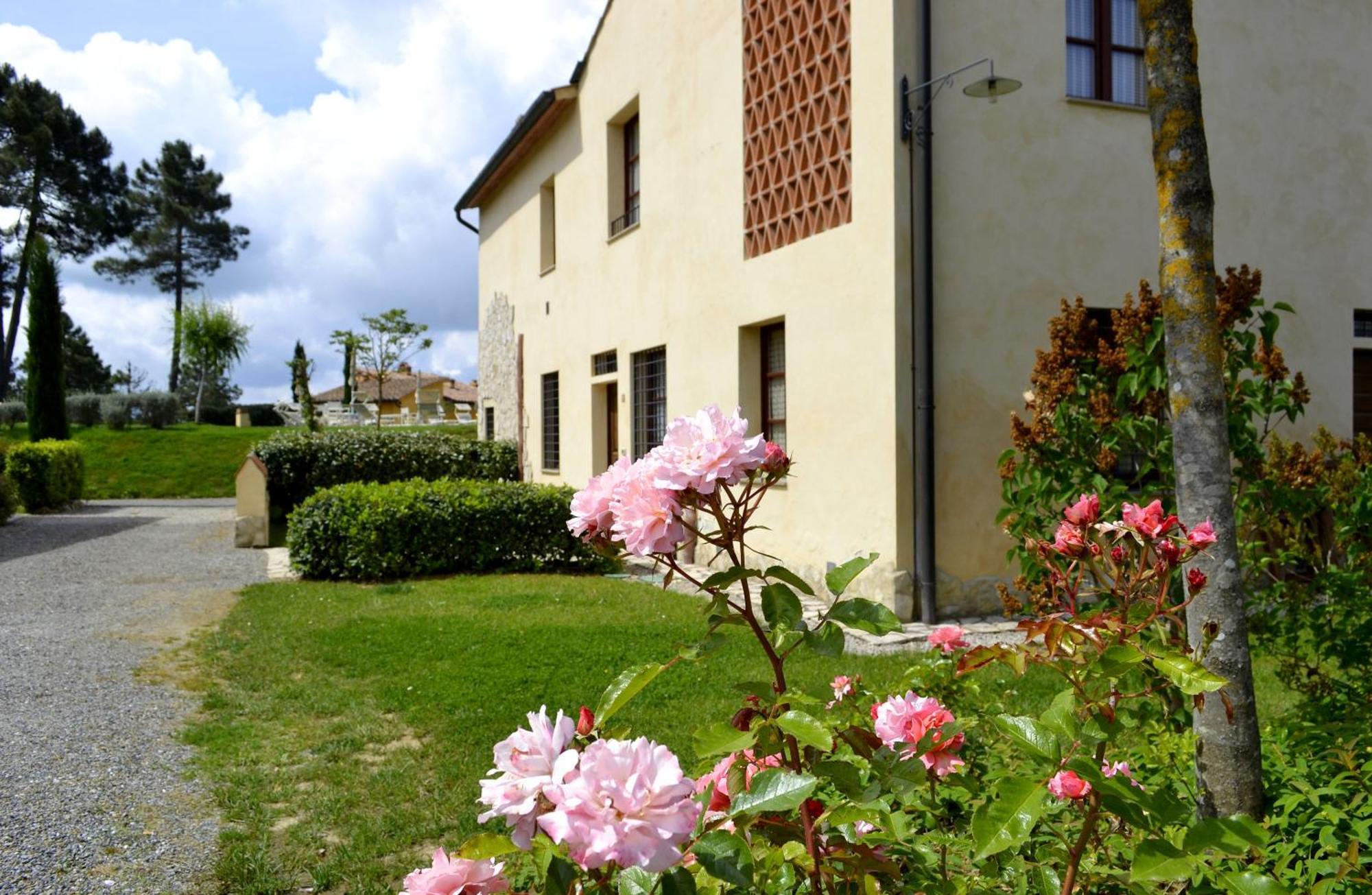 Tuscany Country Apartments Gambassi Terme Exterior foto